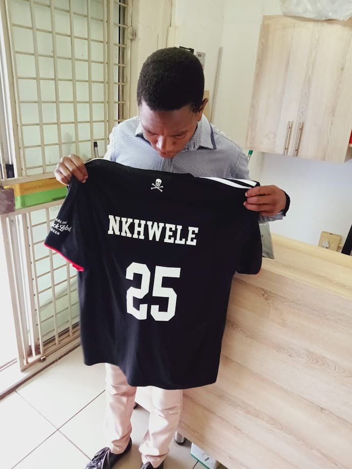 Custom Merchandise: Promoting Your Brand